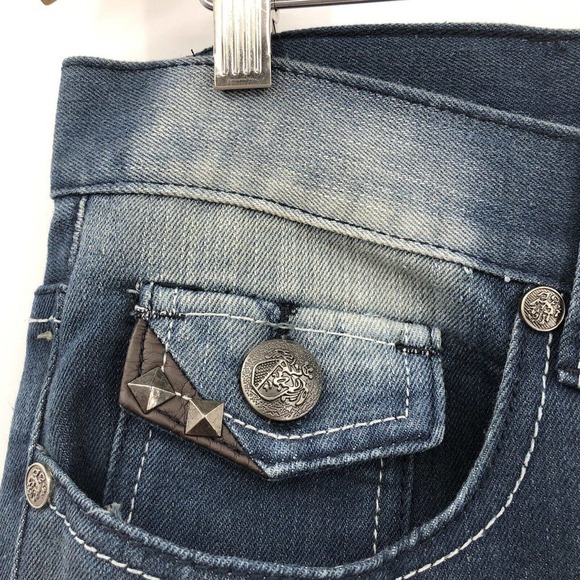 Chili Peqper Mens Jeans Size 33 Straight Leg Embellished Distressed Med Wash NWT - Picture 4 of 9